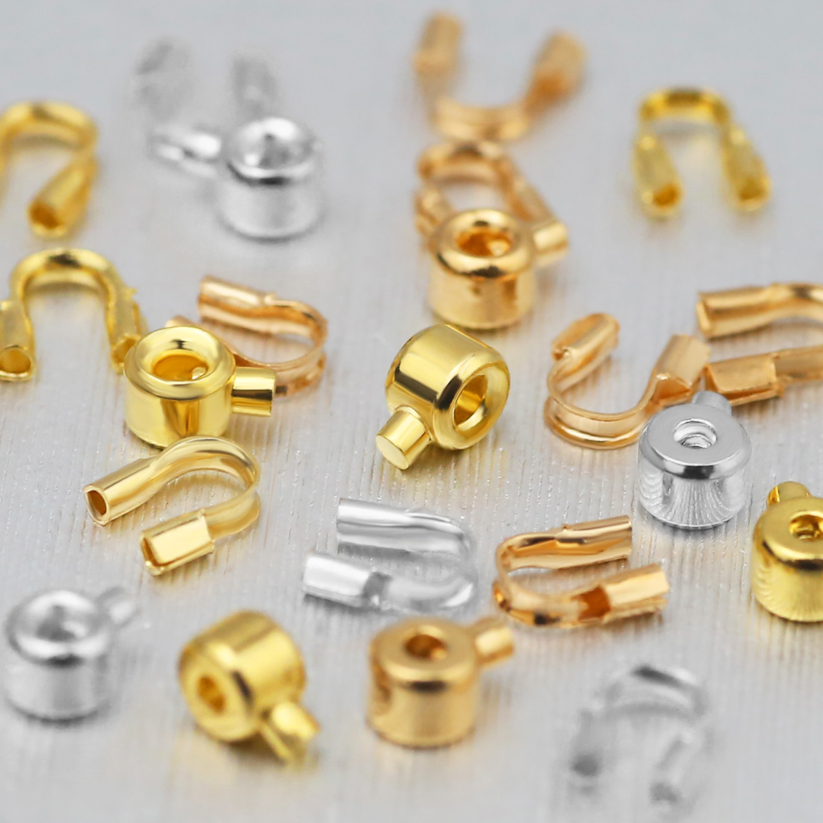 20 個の位置決めビーズ銅鋼ゴールドカラーワイヤープロテクタ - Jewelry Making Thread のレビューと価格