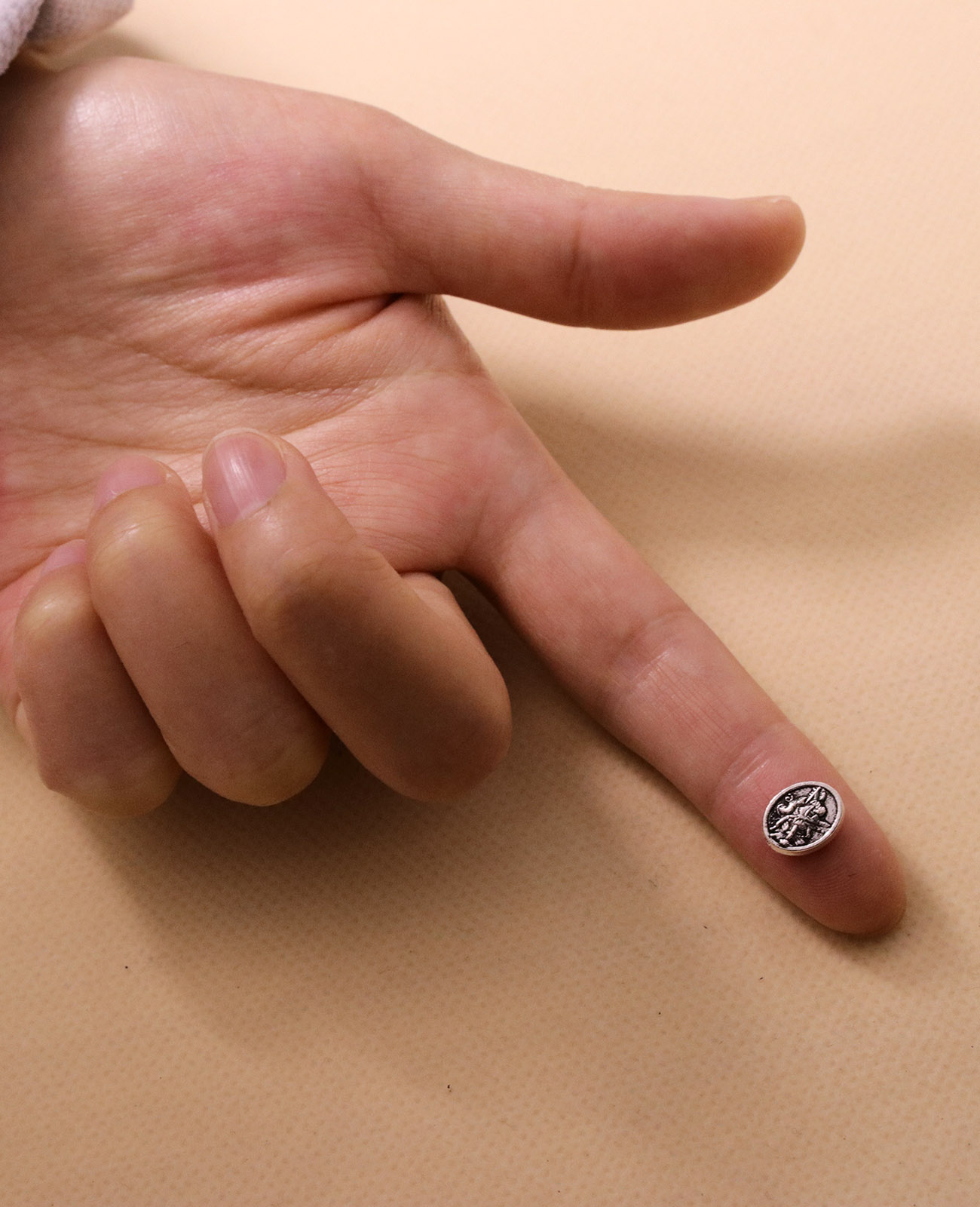 50 個小さな大天使ルースビーズコネクタ聖ミカエル十字軍シー - Jewelry Making Michaels のレビューと価格