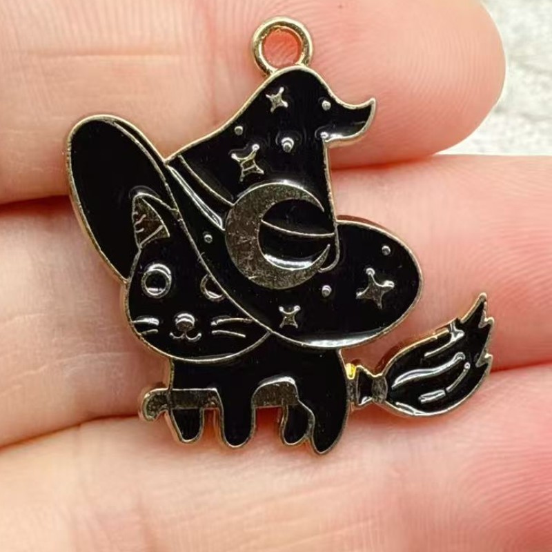 10 個オリジナル合金エナメル黒猫チャームかわいい子猫ペンダ - Jewelry Making Earrings のレビューと価格